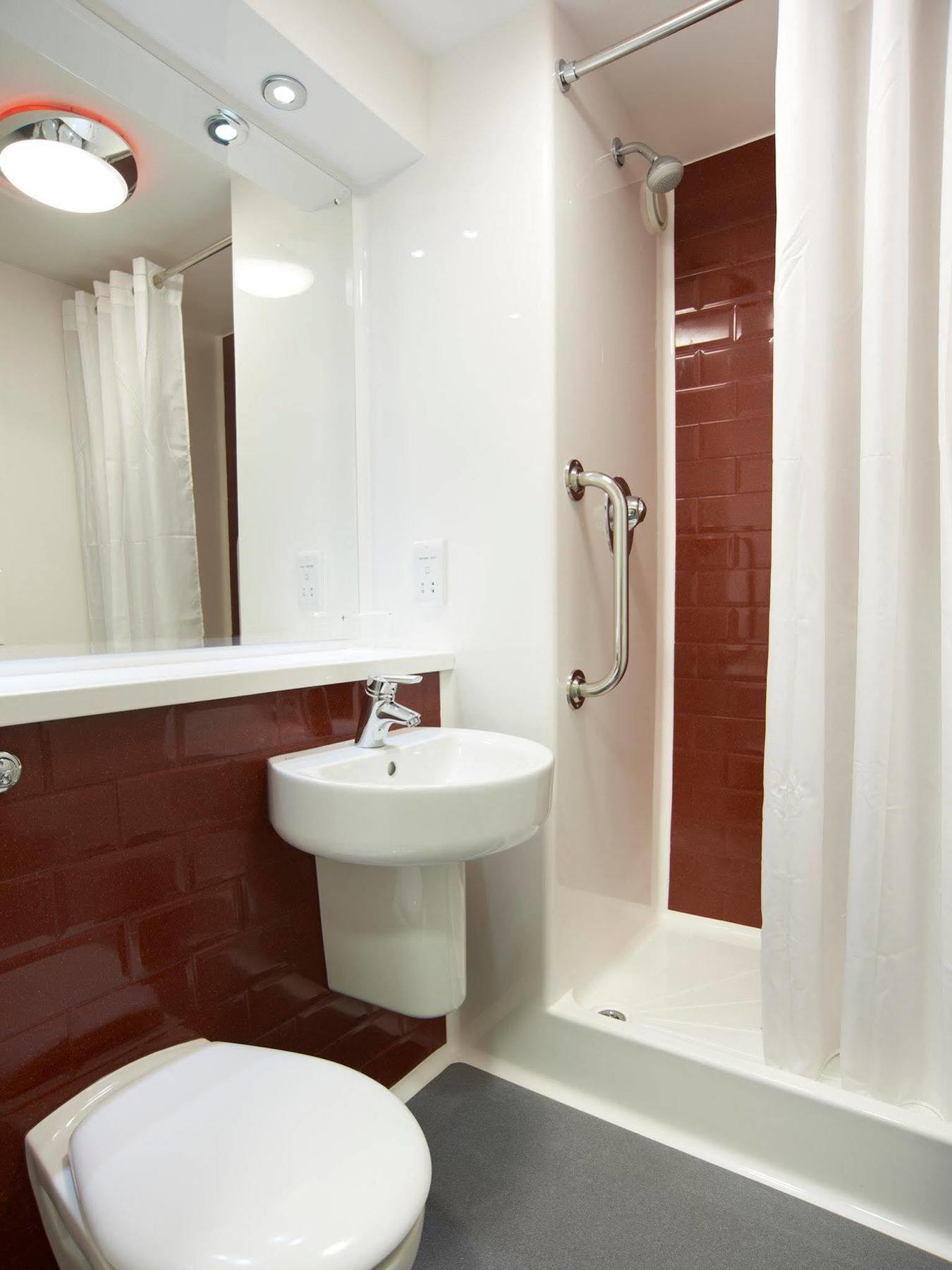 Travelodge Excel London Exterior foto